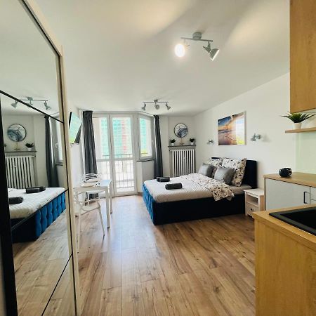 Mare E Monti Apartments Катовице Экстерьер фото