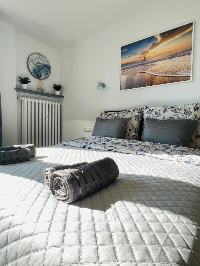 Mare E Monti Apartments Катовице Экстерьер фото