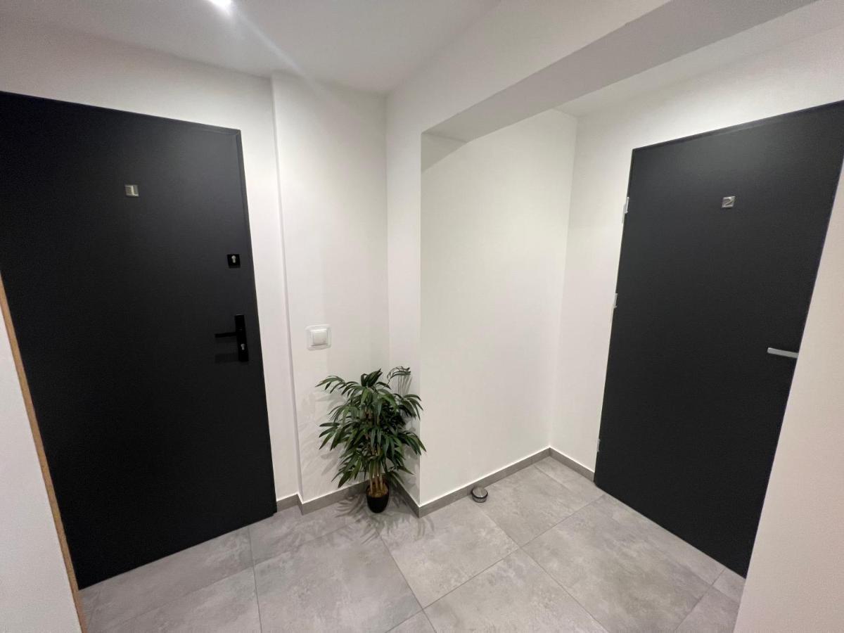 Mare E Monti Apartments Катовице Экстерьер фото