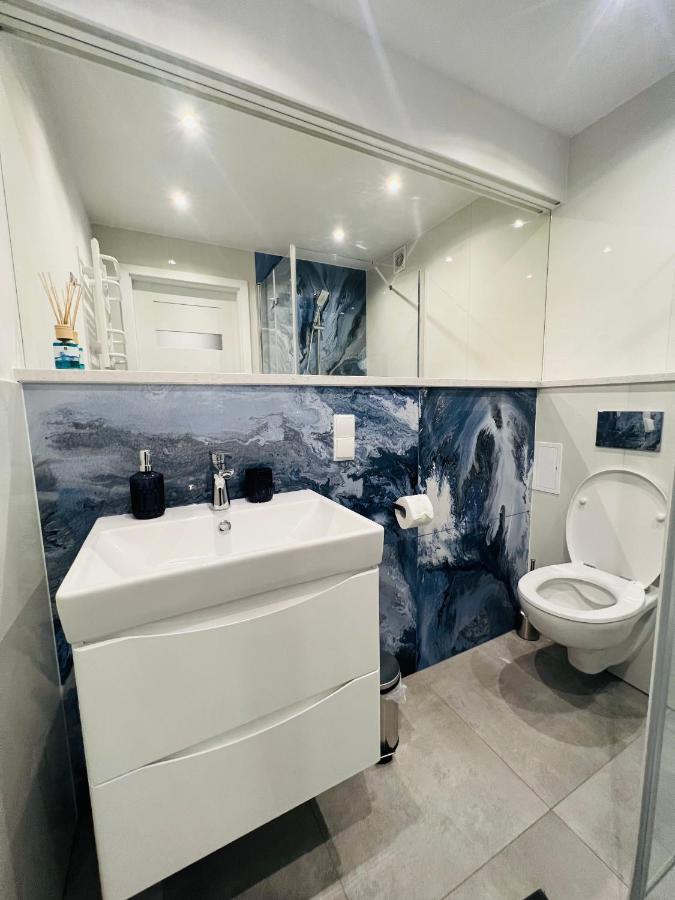 Mare E Monti Apartments Катовице Экстерьер фото